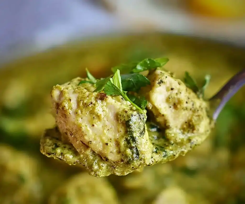 Hariyali Chicken (Green Chicken Curry) Recipe - Recipe Image