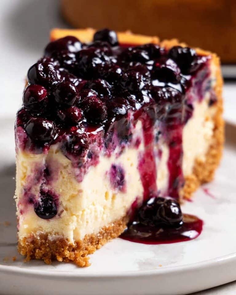 Blueberry Cheesecake with Blueberry Sauce Recipe