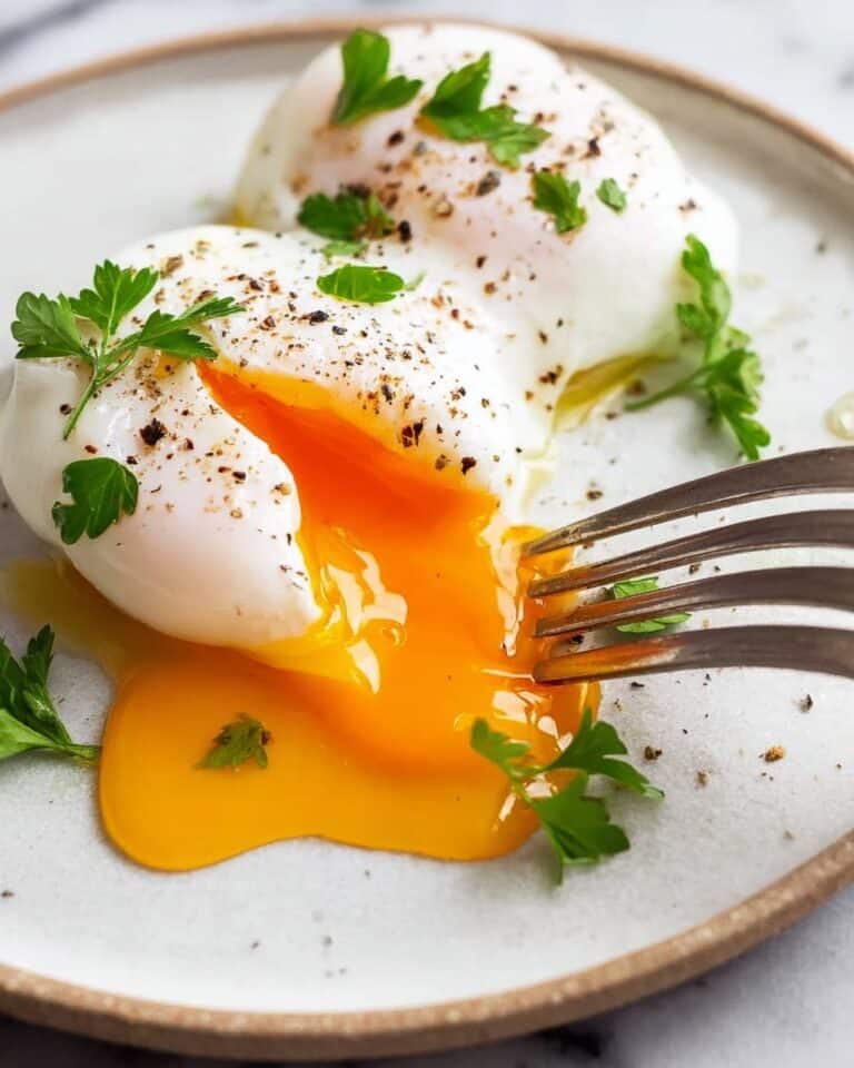Perfect Poached Eggs: Easy and Whirlpool Methods for Soft, Runny Whites Recipe